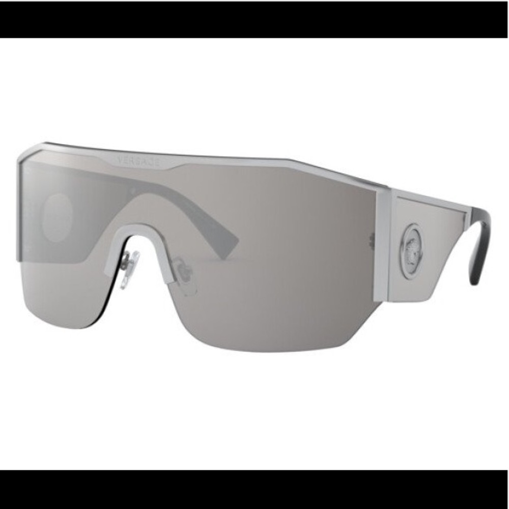 🔥SOLD🔥Versace Sunglasses Brand New